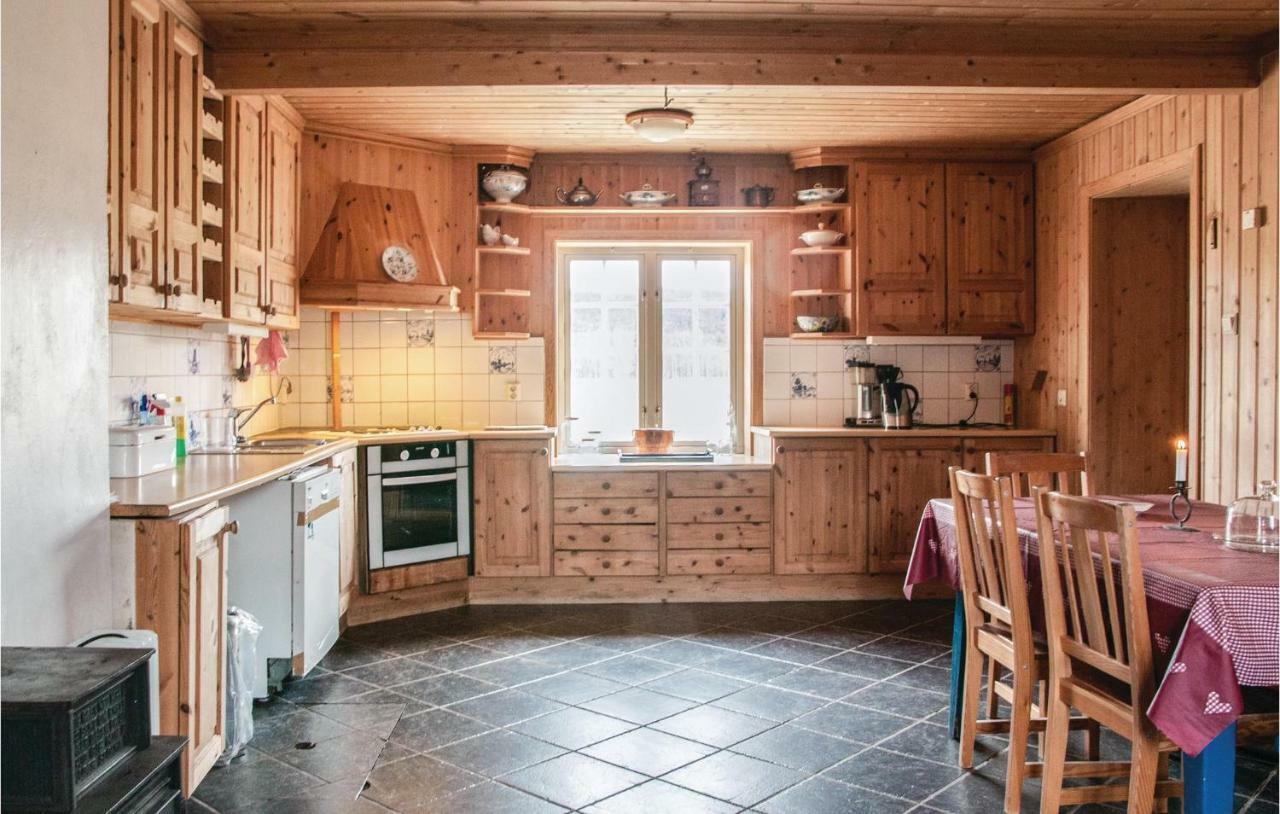 Beautiful Home In Tynset With Kitchen エクステリア 写真
